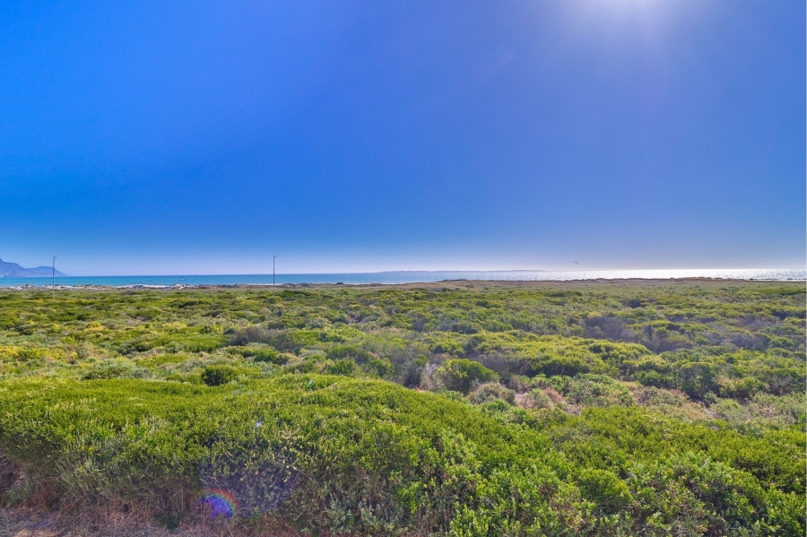 4 Bedroom Property for Sale in Big Bay Western Cape